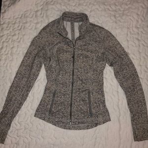 Lulu lemon zip up size 2